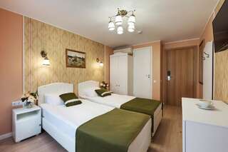 Гостиница Гостиница Карелия Санкт-Петербург Улучшенный двухместный номер с 1 кроватью или 2 отдельными кроватями-12